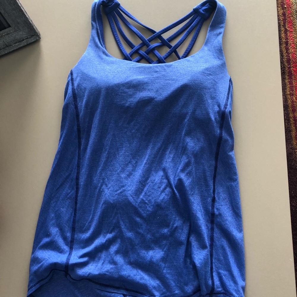 Lululemon tank